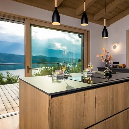 Seeblick Apartment *